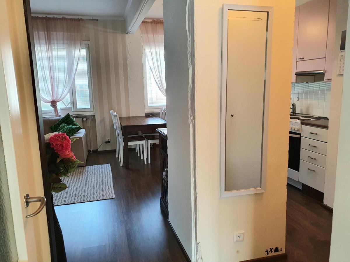 Tina'S Place بوري المظهر الخارجي الصورة