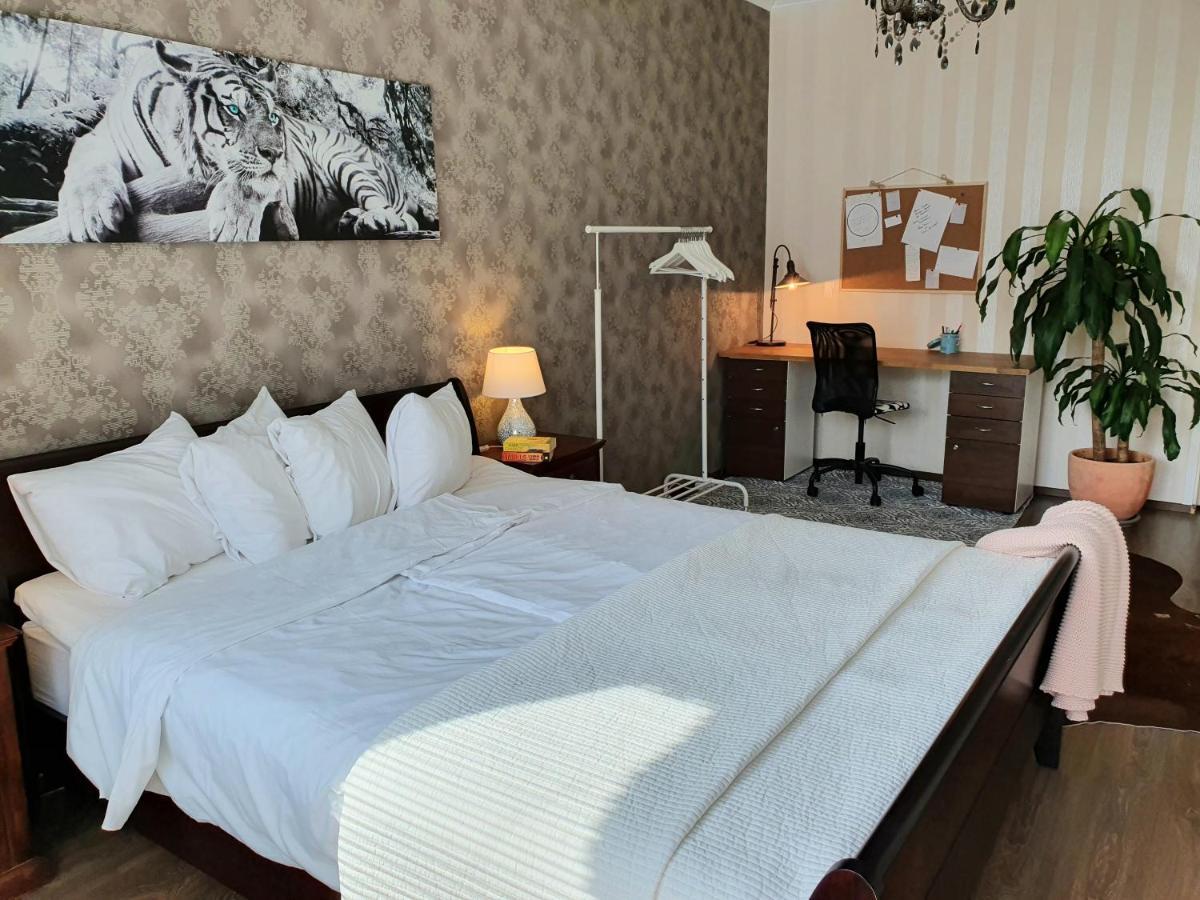 Tina'S Place بوري المظهر الخارجي الصورة